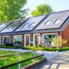 Panneaux solaires pour maison : prix, aides et rentabilité en 2026
